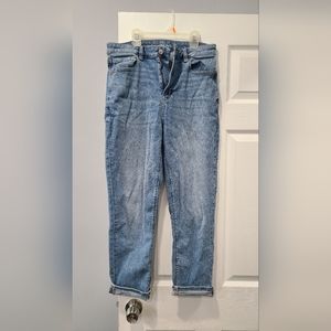 American eagle mom jeans